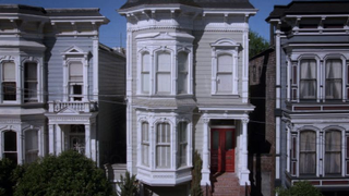 The house from <i>Full House</i> is for sale, sans milkman, paperboy, and evening TV